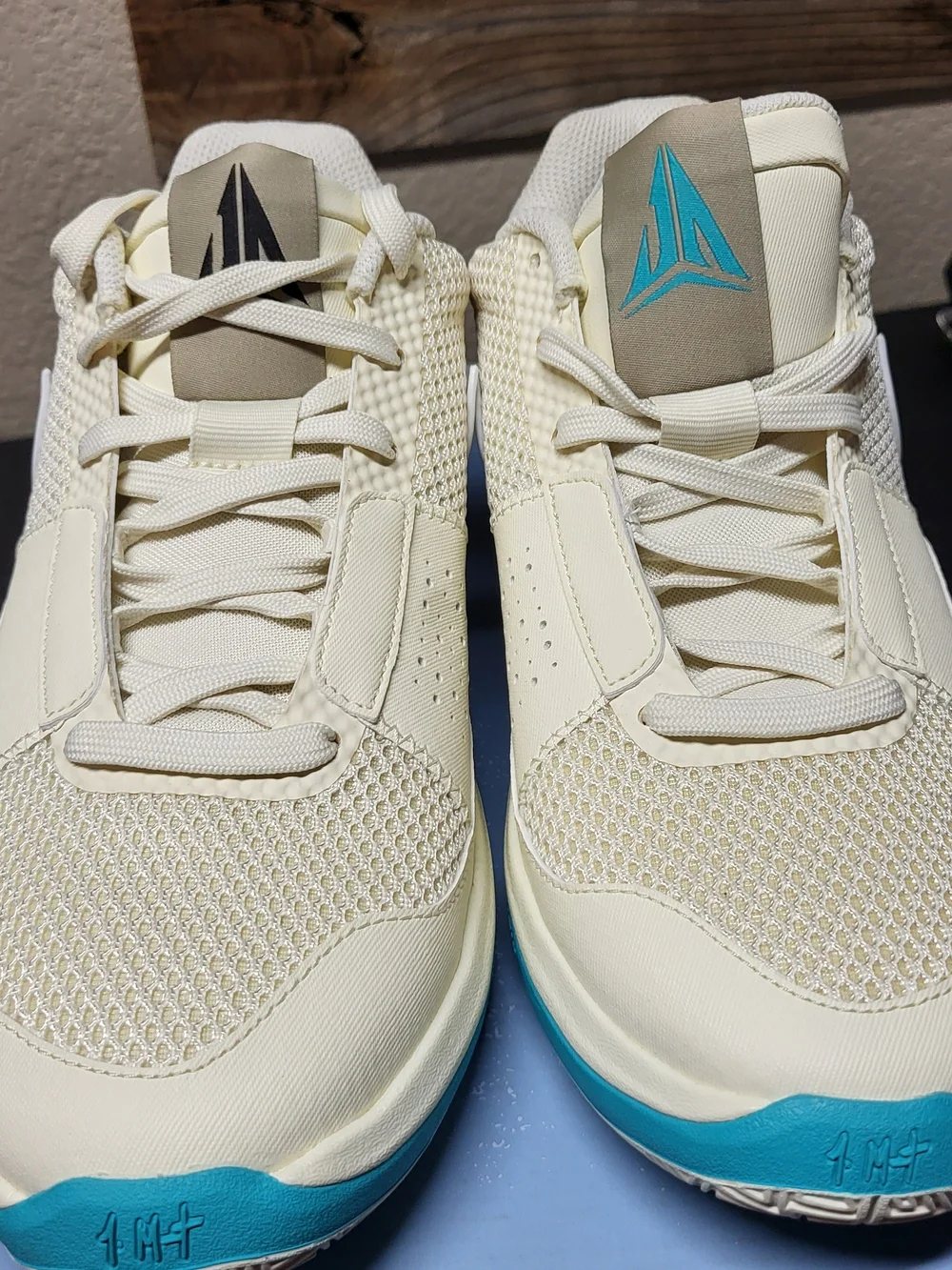 *NEW* Nike Ja 1 Seasonal Vacation Coconut Milk Shoes Size Men's 8 Women's 9.5